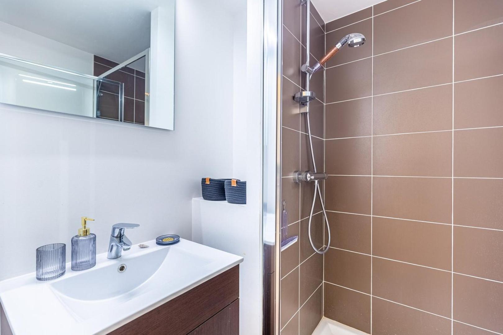 Guestready - Cozy Apt In Frederic & Isabelle Place Bordeaux Exteriér fotografie